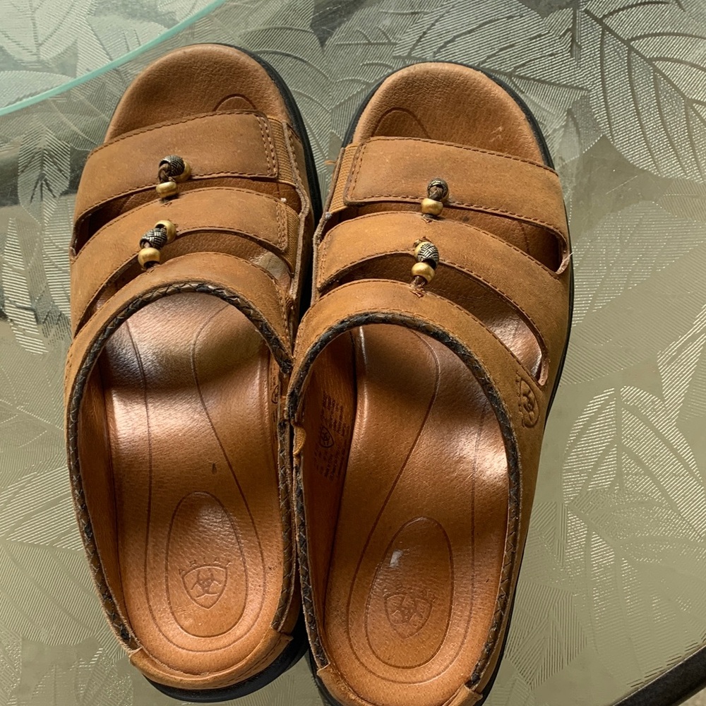 Ariat Stylish Brown Leather Sandals with Bead Details